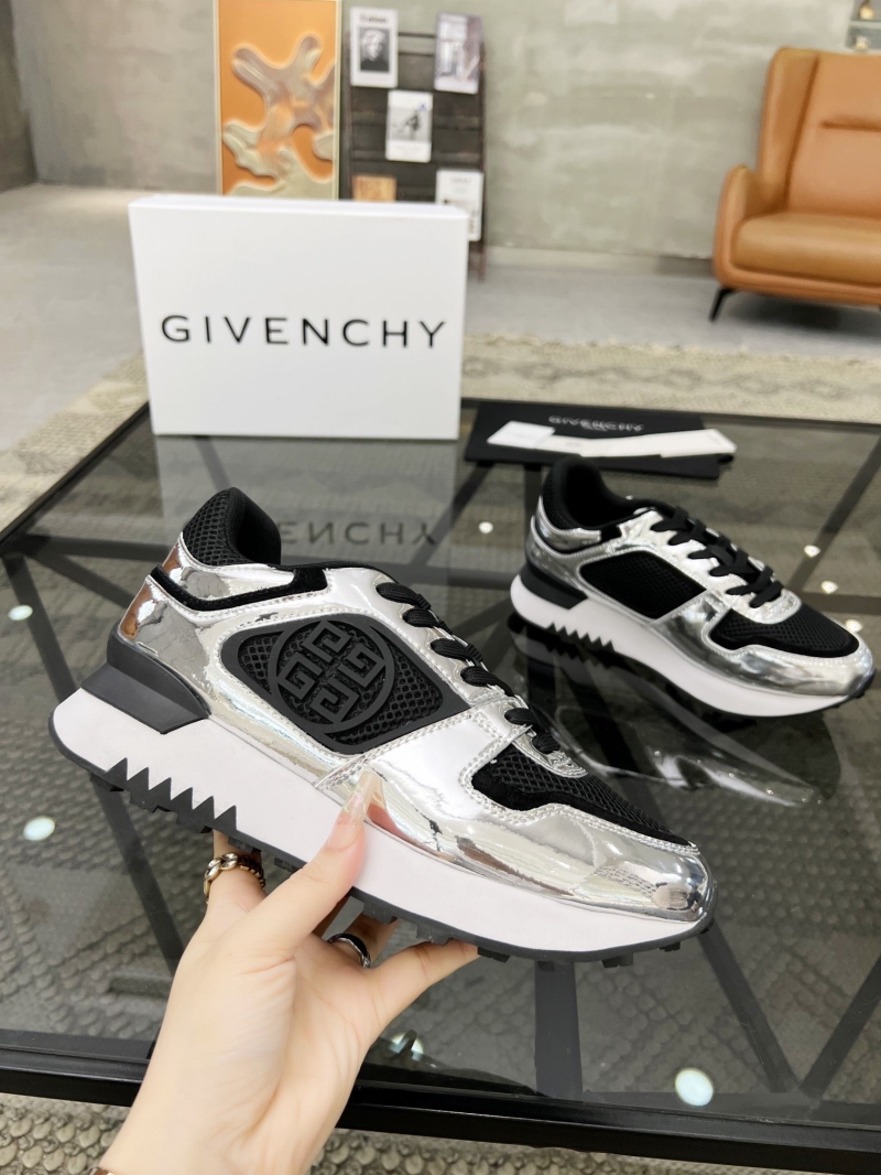 Givenchy Sneakers